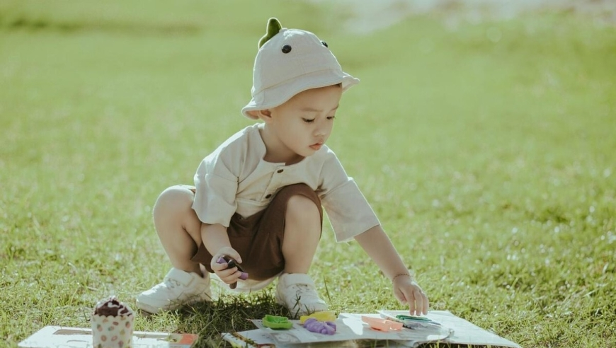 墨西哥一婴儿刚出生就被生父遗弃,2025年澳门今晚开奖号码管家婆一,典故解疑_iosV6.63
