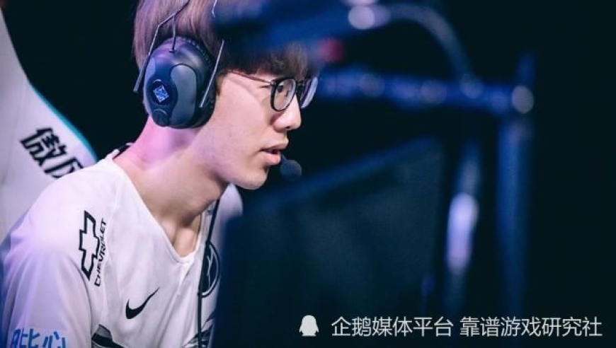 28岁不内卷不内耗岛上的生活,澳门特马开多少号,经济性执行方案剖析_创新版V9.70
